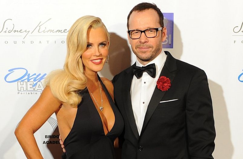 Jenny McCarthy with her husband, Donnie Wahlberg