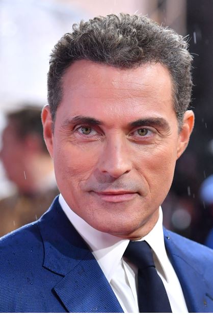 rufus sewell actor.