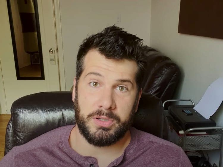 Steven Crowder Bio, Age, Family, Wife, Arthur, Height, Fox News, Worth