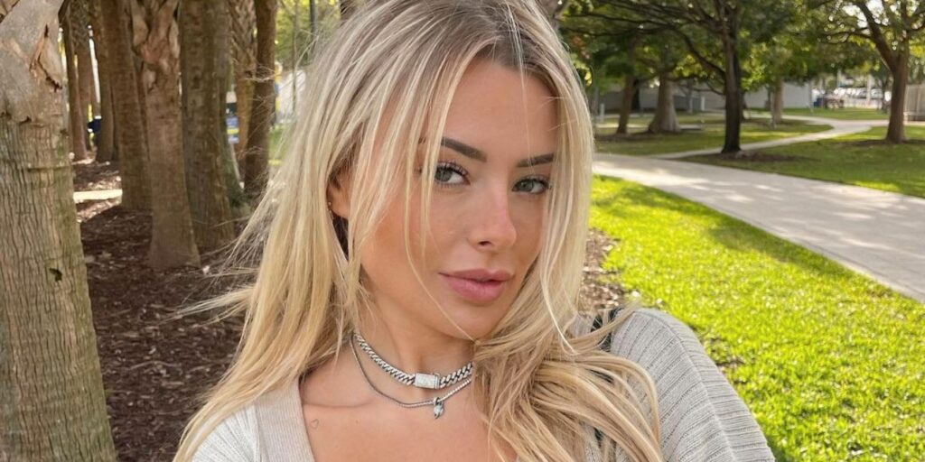 Corinna Kopf Bio, Age, Net Worth, Height, Nationality, Relationship