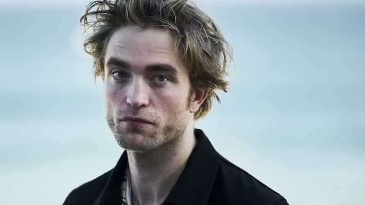 Robert Pattinson Photo