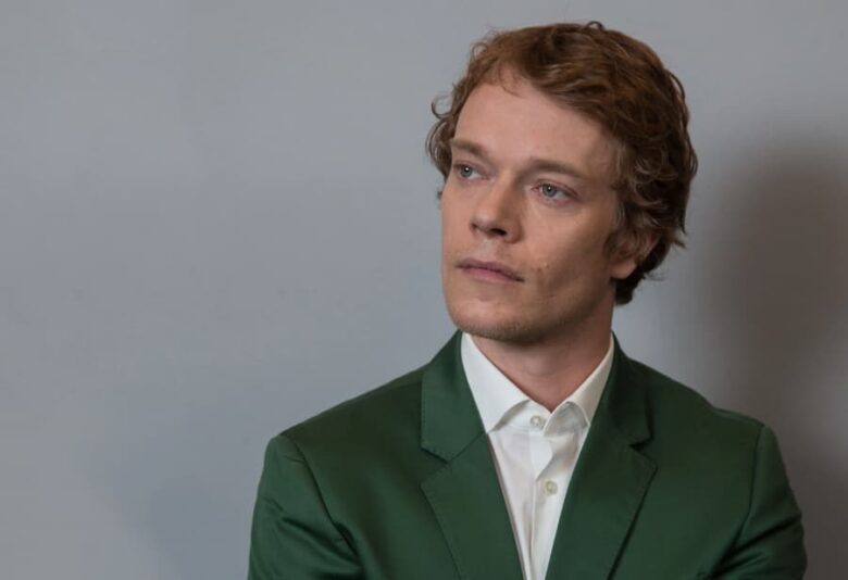 Alfie Allen Bio Age Net Worth Sister Brother Education Height