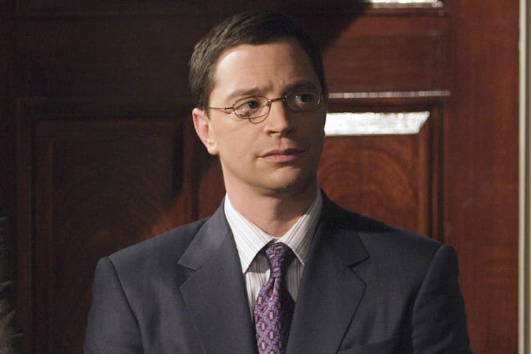 Joshua Malina Photo