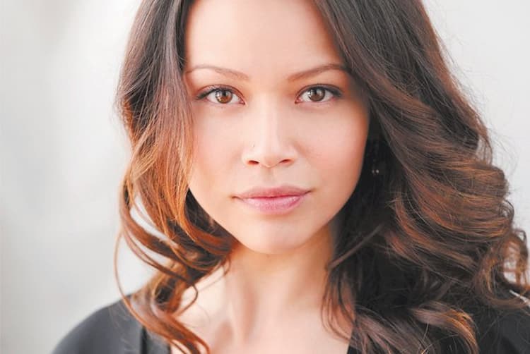 Melissa O'Neil Bio, Age, Husband, Net, The Rookie, Dark Matter