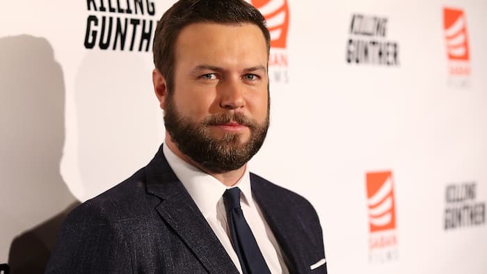 Taran Killam Photo 