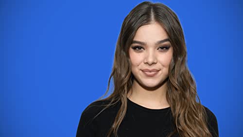 Hailee Steinfeld Photo