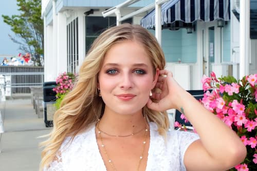 Jackie Evancho Bio Age Married Net Worth Nationality Brother