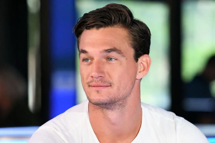 Tyler Cameron Bio Age, Girlfriend, Net Worth, Height, Bachelorette