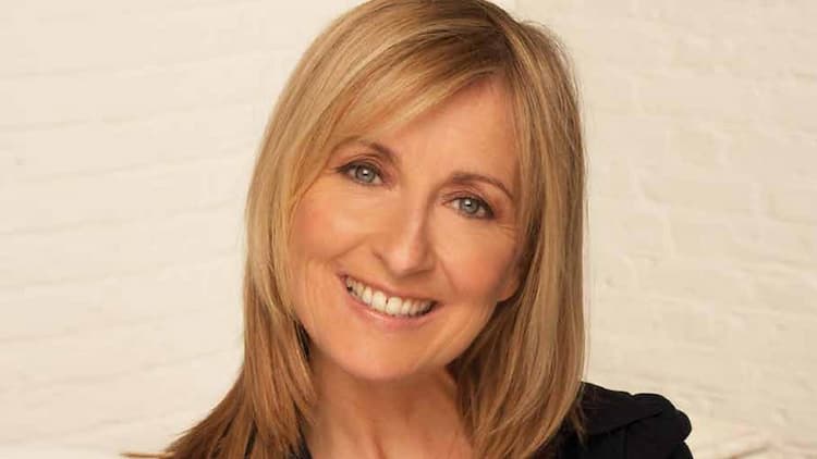 Fiona Phillips Photo