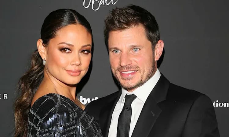 Vanessa Lachey and her husband Nick Lachey 