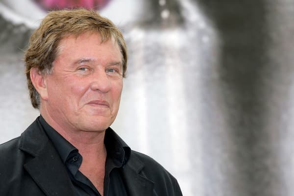 Tom Berenger Bio, Age, Wife, Net Worth, Nationality, Height, Child