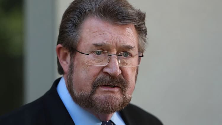 Derryn Hinch Photo