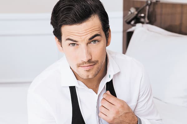 Giacomo Gianniotti Photo 