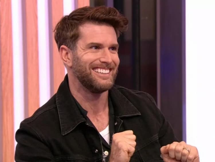 Joel Dommett Photo