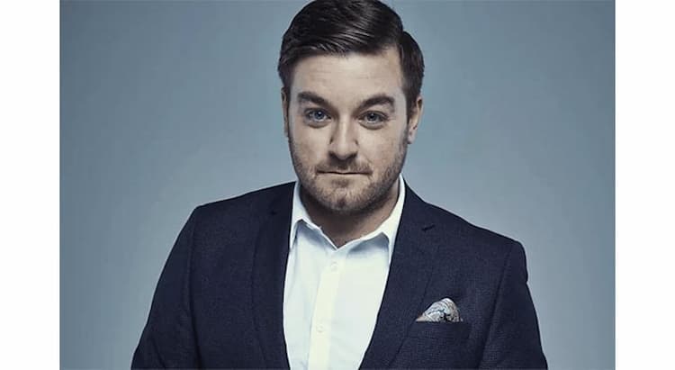 Alex Brooker Photo