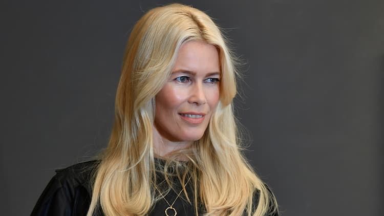 Claudia Schiffer Photo