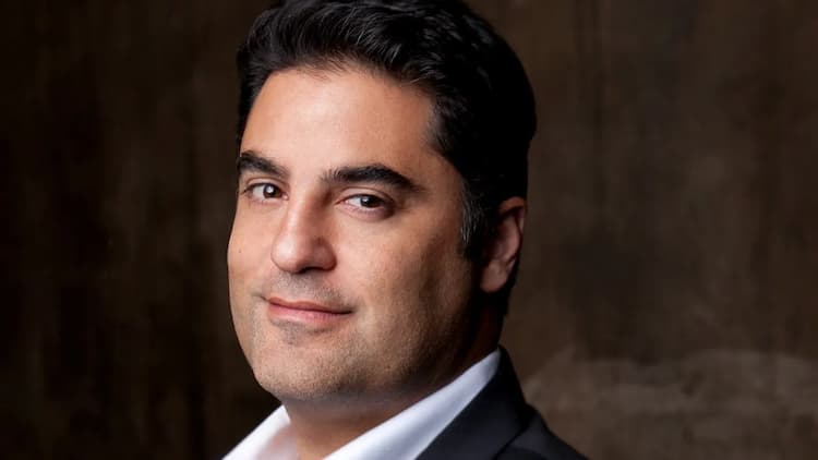 Cenk Uygur Photo