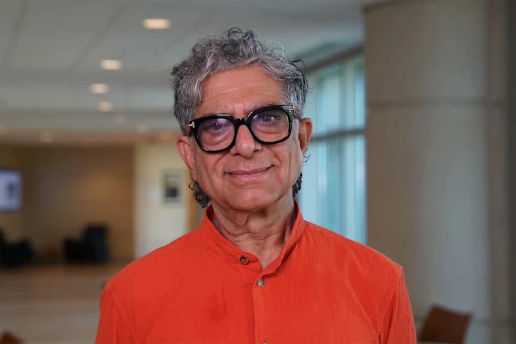 Deepak Chopra Photo