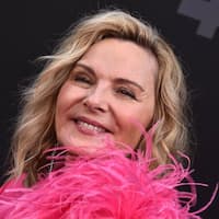 Kim Cattrall Bio, Age, Wife, Height, Net Worth, Movies, TV Shows