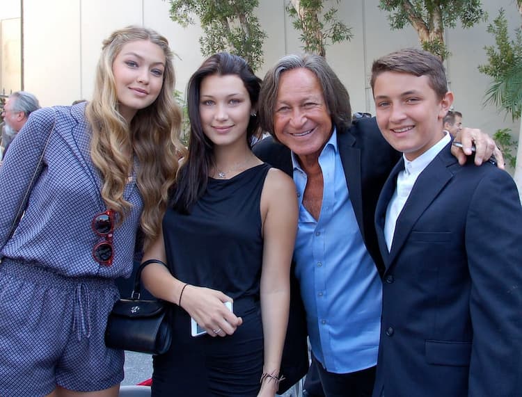 Mohamed Hadid together with his children 