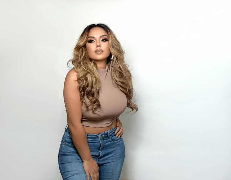 Kristinia DeBarge Photo