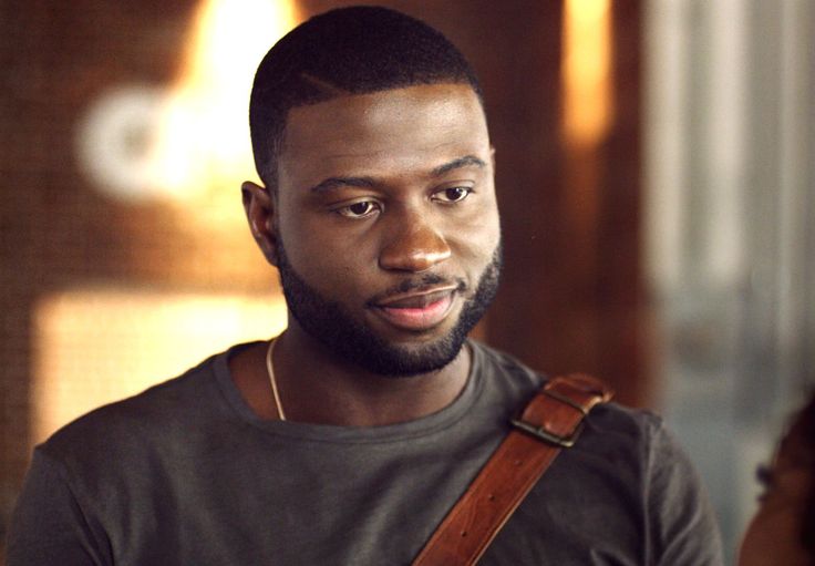 Sinqua Walls Bio, Age, Height, Net Worth, Wife, Married, Movies