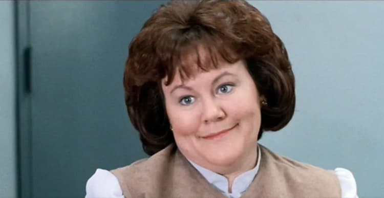 Edie McClurg Photo