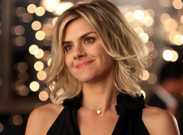 American actress, comedian and model Eliza Coupe Photo