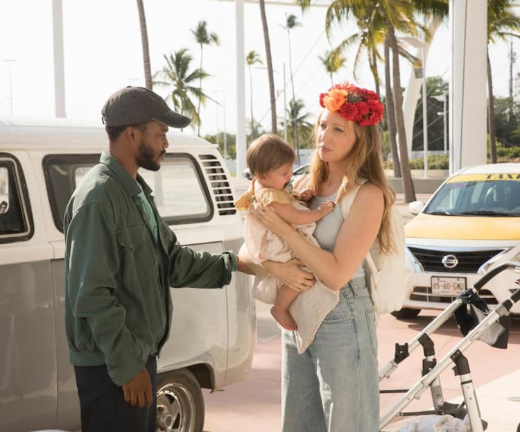 Anna Konkle with her partner Alex Anfanger and their daughter Essie