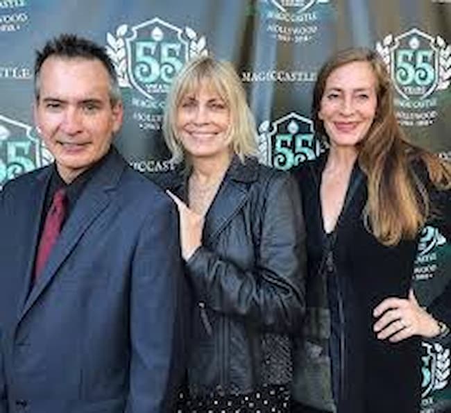 Joanna Cassidy with her daughter Naomi Kobrin, and her son Daniel Kobrin