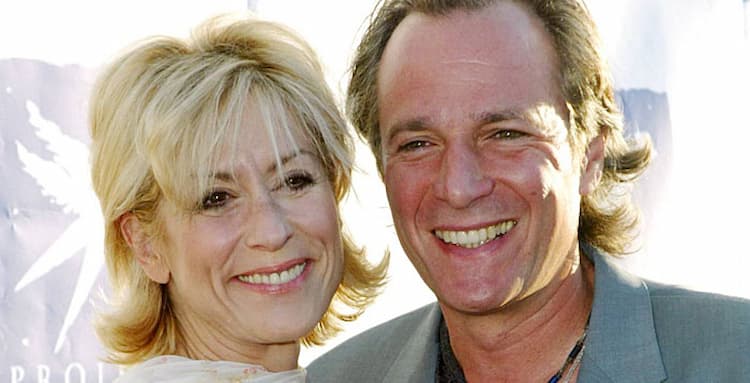 Judith Light together with her husband Robert Desiderio