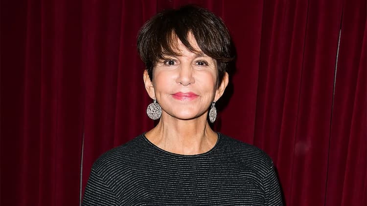  screen, stage, and television actress Mercedes Ruehl Photo