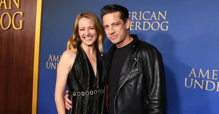 James Carpinello together with his wife Amy Acker 