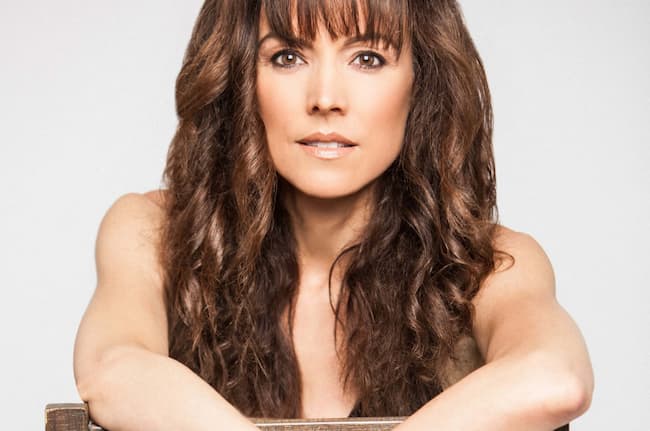 Liz Vassey Photo