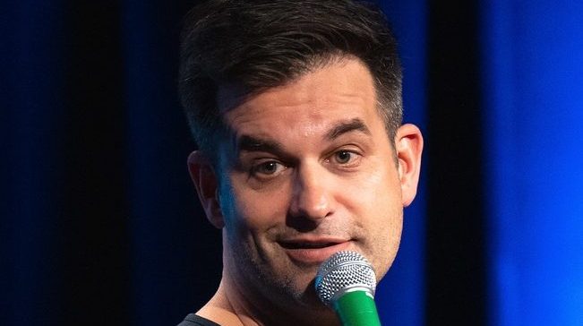 Michael Kosta 