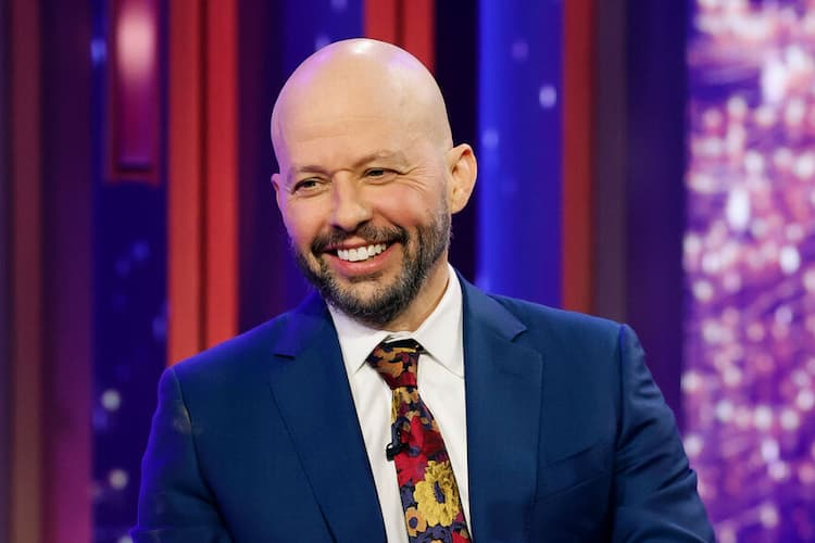 American actor, writer, producer, and television director Jon Cryer 