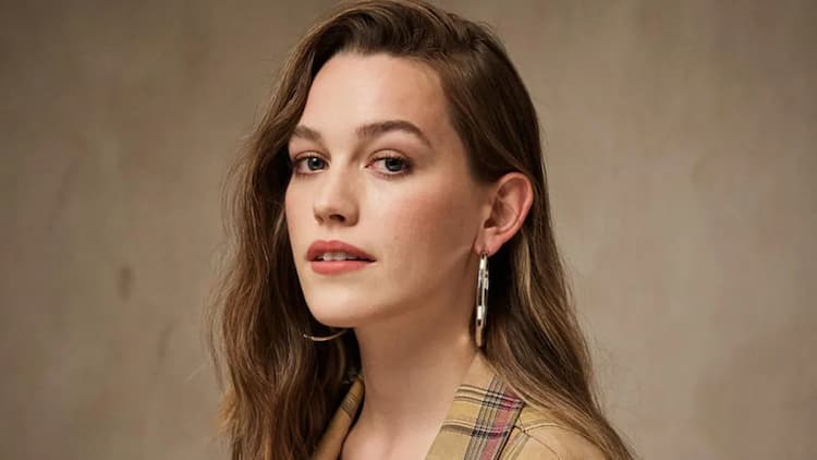 American actress Victoria Pedretti