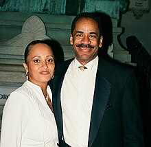 Daphne Maxwell Reid