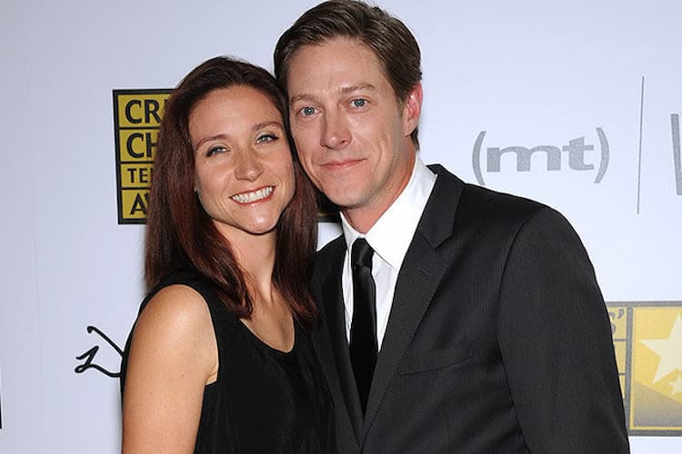 Kevin Rahm together with his wife Amy Lonkar 