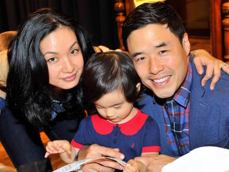 Randall Park together with his wife Jae Suh Park and their daughter